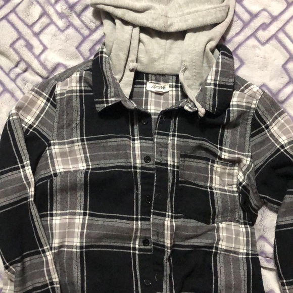 Black and white hoodie flannel - Picture 2 of 3